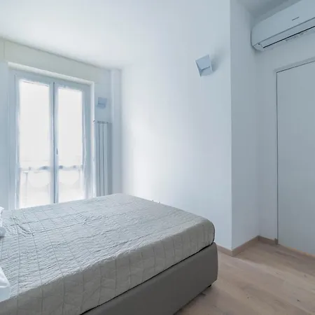 Apartment Cosy With Balcony!